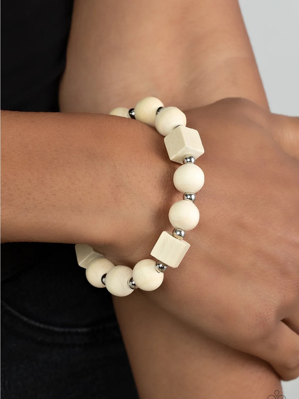 ❤️‍🔥5/$25❤️‍🔥 Timber Trendsetter White Bracelet
